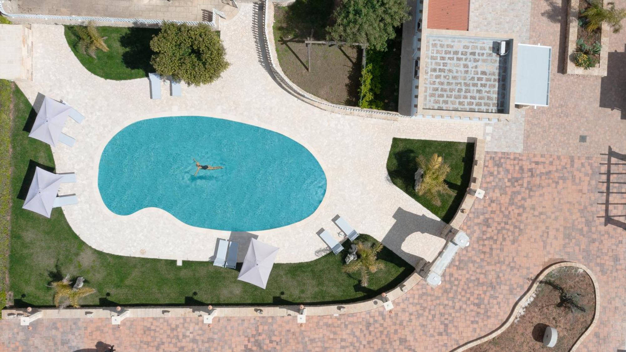 Borgo Specchia Natural Resort Exterior photo